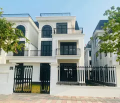 Sổ đỏ lâu dài.BT 3,5 tầng,268m,mt10m,18 tỷ.Giá đầu tư