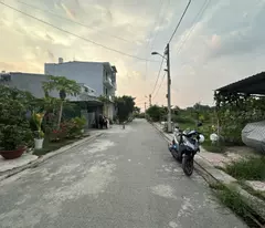 Đất phân lô 4x20m - Gò Cát Phú Hữu Q9 - đường nhựa 8m có vỉa hè - giá 3,98 tỷ