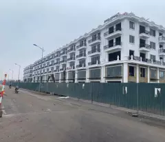 Bán căn Liền kề xây sẵn 4 tầng trục đường 68m KĐT Tân Thanh