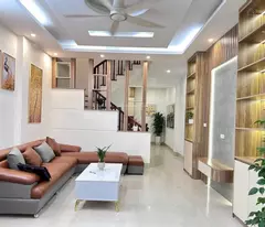 Bán nhà riêng Trần Cung oto, 2 thoáng, ngõ rộng, vuông vắn cực đẹp, DT 35m2, 5T, chỉ 8 tỷ