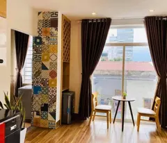 Tòa căn hộ biển Mỹ Khê 11 phòng fuu nội thất ,-dòng tiền 60 triệu tháng - Giá chỉ 14,8 tỷ .