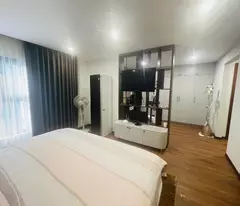 Bán nhà mặt phố hồ Đền Lừ - vị trí đắc địa, kinh doanh đỉnh cao, lô góc, 55m2, 5 tầng, 22 tỷ