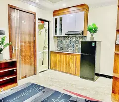 Bán ccmn thanh đàm 7 tầng thang máy long lanh 3 thoáng dòng tiền 1,5 tỷ năm hoàng mai