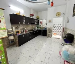 HẺM 2 XE TẢI TRÁNH NHAU ,  Ô TÔ ĐẬU TRƯỚC CỬA HOẶC NGỦ TRONG NHÀ. [P2Q8].SIÊU PHẨM DƯƠNG BÁ TRẠC.