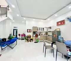 HXH ngay chợ Tân Hương 3T mới 65m2 (6.7x10m2) Chỉ 6 tỷxx