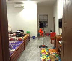 Vị trí vàng - Bán nhà 4 tầng Cao Bá Quát 5 PN có thể chuyển đổi thành căn hộ mini.
