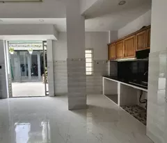 🔥 BÁN NHÀ 3 TẦNG TRONG KDC  – 🚗 HẺM XE HƠI – 🛣️ Phạm Hữu Lầu – 💵 Giá sốc chỉ 1.95 tỷ 🔥
