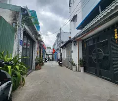 🔥 BÁN NHÀ 3 TẦNG TRONG KDC  – 🚗 HẺM XE HƠI – 🛣️ Phạm Hữu Lầu – 💵 Giá sốc chỉ 1.95 tỷ 🔥