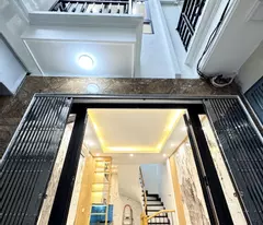 BÁN NHÀ GIÁP NHỊ, QUẬN HOÀNG MAI, MỚI Ở LUÔN, SD 25M2, 4.8 TỶ