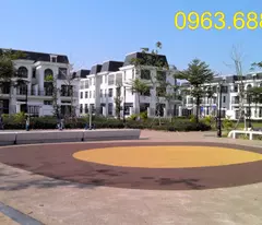 Bán BT cách Ciputra 20p,300m,19 tỷ.Giá đầu tư