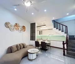 BÁN GẤP NHÀ KHƯƠNG TRUNG THANH XUÂN,32Mx5T,NGÕ THÔNG,LÔ GÓC,NHÀ MỚI Ở LUÔN.