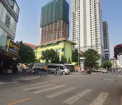 BÁN NHÀ 2 MẶT TIỀN,TẠI CÔ GIANG 5 TẦNG GẦN ĐƯỜNG LỚN KINH DOANH, VĂN PHÒNG, CHDV...