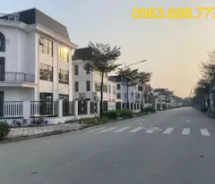 Bán BT Hud Mê Linh,300m,17 tỷ,2 thoáng,sau view công viên