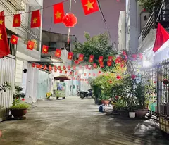 HUỲNH TẤN PHÁT QUẬN 7 - CÁCH Q.1 CHỈ 10 PHÚT - NHÀ ĐẸP HXH VÀO NHÀ - 61M2 (4.5x13.5) - NHỈNH 6 TỶ