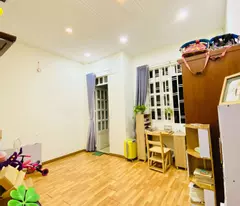 HUỲNH TẤN PHÁT QUẬN 7 - CÁCH Q.1 CHỈ 10 PHÚT - NHÀ ĐẸP HXH VÀO NHÀ - 61M2 (4.5x13.5) - NHỈNH 6 TỶ