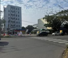 GẤP Chính Chủ chốt lỗ Lô mặt tiền Hồ Nghinh 129m2, ngang 4,7m, phù hợp cho thuê kinh doanh