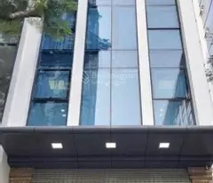 Phố Đội Cấn 50m2 mặt tiền 4.76m lô góc ô tô kinh doanh nhỉnh 16 tỷ hiếm quận Ba Đình