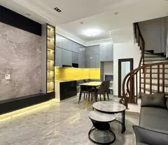 HIẾM!! BÁN NHÀ BỒ ĐỀ 40M2* 5 TẦNG* 8.9 TỶ, FULL NỘI THẤT, VIEW HỒ BỒ ĐỀ.