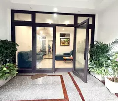 BÁN NHÀ CHIA LÔ CẦU DIỄN 37M2X5T, THANG MÁY, Ô TÔ,Ở NGAY, TẶNG FULL ĐỒ, 8.5 TỶ