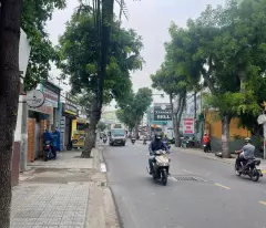 MẶT TIỀN NGUYỄN VĂN QUÁ – ĐÔNG HƯNG THUẬN Q12 – BUÔN BÁN ĐỈNH CAO