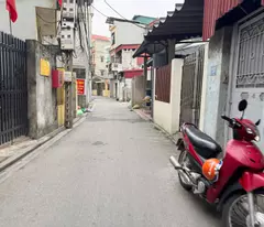 Cần bán lô góc 85m2 đất ngõ 105 Thanh Am, Việt Hưng. Đường rộng ô tô 16 chỗ, ngay gần trường chợ