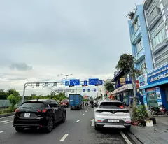 Bán nhà Mặt tiền đường C12 - giao Cộng Hòa, nối nhà Ga T3, 7,5x20m, 5 Tầng, 55 tỷ.