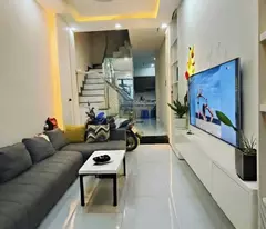 Bán Nhà Đẹp Quận 8 4 Tầng, 64m², Nở Hậu Tài Lộc, Gần Chợ Phạm Thế Hiển