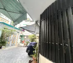 NHÀ CĂN GÓC 2MT- DT 47.6M2- NGANG LỚN 4.8M- Đ. ĐOÀN VĂN BƠ- GẦN CHỢ 200 Đ.XÓM CHIẾU- RA TÔN ĐẢN KẾ