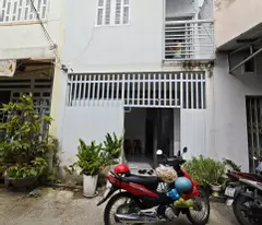 129. Nhà 5 triệu 2 phòng ngủ có nội thất gần Đền Hùng