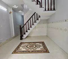 132. Nhà 5,5 triệu 3 phòng ngủ gần cầu Bà Bộ