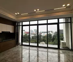 HIẾM! TÒA NHÀ DƯƠNG KHUÊ, 3THOÁNG,VIEW HỒ, OTO TRÁNH DỪNG ĐỖ,THANG MÁY,DT:70Mx7T,MT: 6.5m, 19.4ty