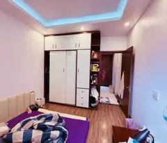 BÁN NHÀ BÁT KHỐI – LONG BIÊN  Ô TÔ ĐỖ CỬA  NHÀ 2 THOÁNG  GẦN HỒ  7.2 TỶ 🏡🚗