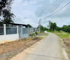 Bán nhà sân rộng hẻm tỉnh lộ 7, xã Phước Thạnh tdt 389,5m2 full thổ giá 3,4 tỷ