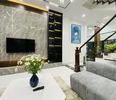 Bán nhà Định Công DT 55m2 x 5 tầng, giá 8.2 tỷ, ngõ to, gần phố, SĐCC