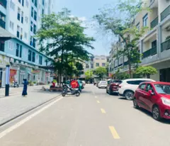 Cho thuê Căn Góc Shophouse tầng 1 chung cư làm Văn Phòng, spa, nail