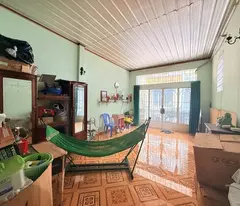 Nhà Đường Lạc Long Quân Quận Tân Bình Phường 11 Cũ.