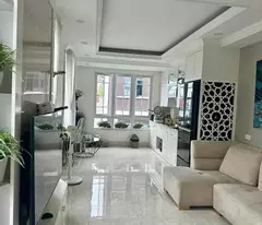 Bán nhà Hoàng Cầu, Đống Đa, ô tô lừi tận cửa, kinh doanh, 43m, 5 tầng, mt 3.7m, 14.5 tỷ