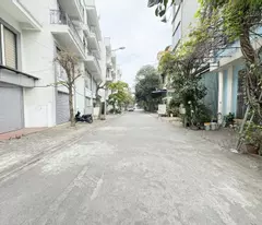CHỦ NGỘP - Giảm sốc 113m2 nở hậu Trâu Quỳ - Đối diện Metropolitan - Sổ đỏ sẵn công chứng