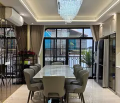 Bán nhà Hồng Tiến Dân Xây- Gara- Thang máy -full NT 35m 7 tầng nhỉnh 11tyr (TL)