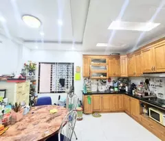 Bán nhà Kim giang dt 45m2 x5T, ngõ rộng,thoáng,gần phố,giá chỉ 8,25 tỷ,sđcc