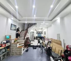 Bán nhà Kim giang dt 45m2 x5T, ngõ rộng,thoáng,gần phố,giá chỉ 8,25 tỷ,sđcc