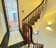 🌟 Nhà đẹp phố Vũ Đức Thận – chỉ hơn 7 tỷ
5 tầng rộng rãi, 5 tầng rộng.