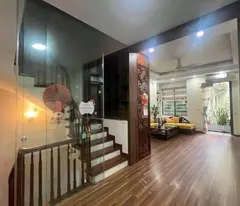 BÁN NHÀ PHÂN LÔ HUỲNH THÚC KHÁNG, ĐỐNG ĐA - LÔ GÓC 68M2 x 6 TẦNG - VỈA HÈ Ô TÔ TRÁNH - KINH DOANH