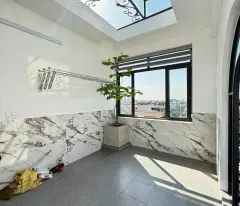 Nhà 5 tầng Thang Máy - tuyến 2 Thiên Lôi - 59m - Giá 8.1 tỉ - full nội thất