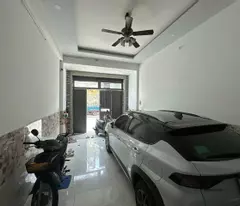 Chính chủ gửi bán nhà 4 tầng xe hơi ngủ trong nhà 64m2 Nguyễn Tư Giản ngay chợ 12 tỷ hơn.