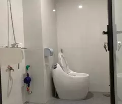 TÒA CHDV TRẦN THÁI TÔNG, 8 TẦNG THANG MÁY, DT 115M2, NỞ HẬU, Ô TÔ, GIÁ CHÀO 26 TỶ