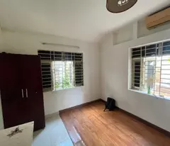 HÀNG HIẾM BÁN sát Quận 1 3.5m x 9m 4 tầng đang cho thuê 6 phòng, dòng tiền 20 triệu/tháng