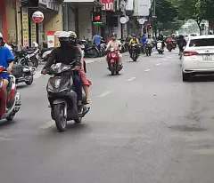 Bán nhà mặt phố Nguyễn Chánh, Tú Mỡ, Nam Trung Yên