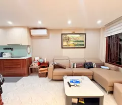 NHÀ CHÍNH CHỦ - GIÁ TỐT - Vị Trí Đẹp Tại Ngõ 89 đường Lạc Long Quân, Tây Hồ