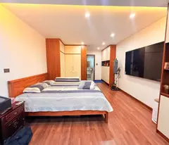 NHÀ CHÍNH CHỦ - GIÁ TỐT - Vị Trí Đẹp Tại Ngõ 89 đường Lạc Long Quân, Tây Hồ